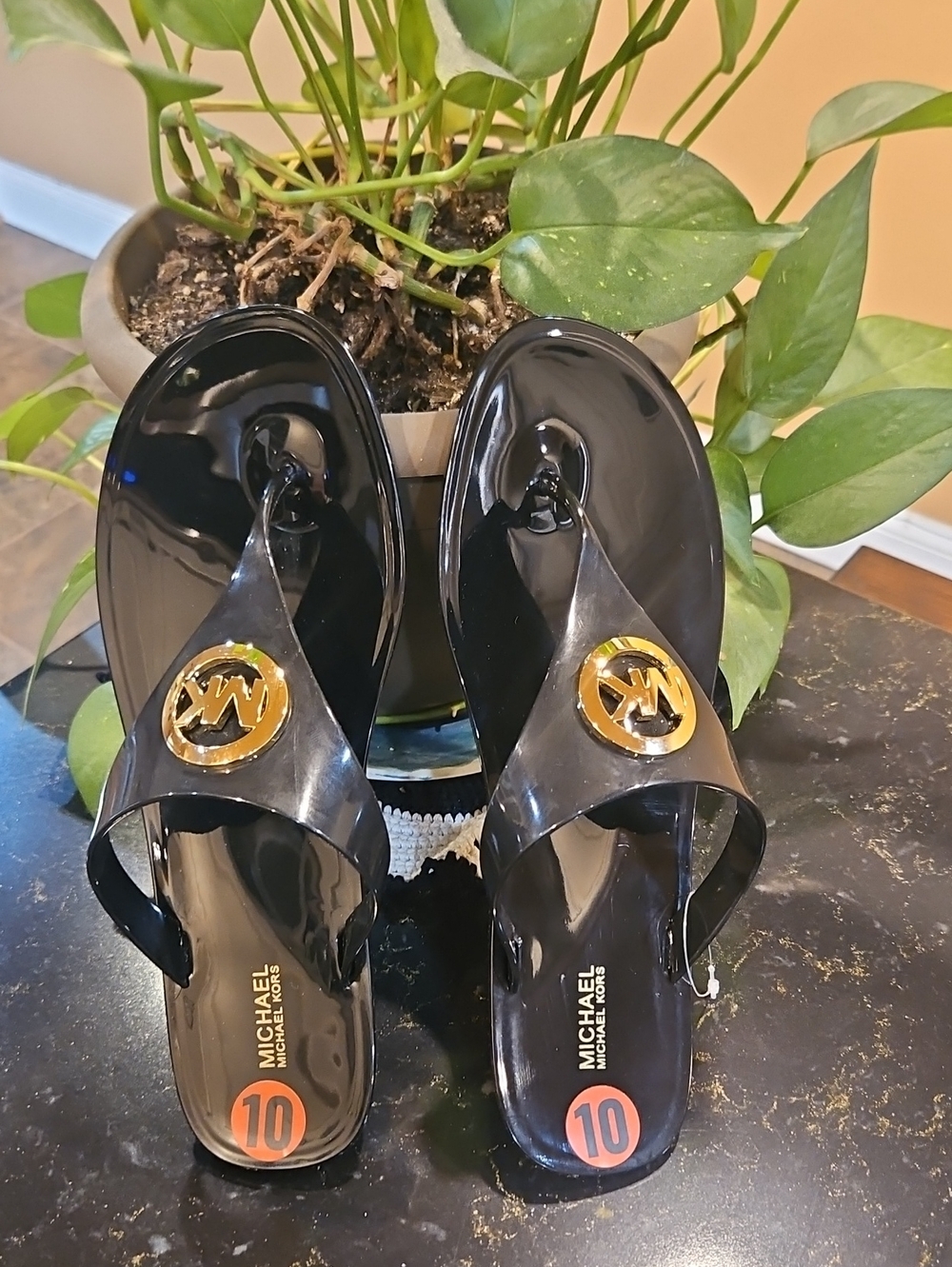 Michael Kors Women's Black Logo Jelly Flip Sandals